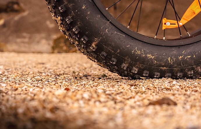 puncture resistant fat tire