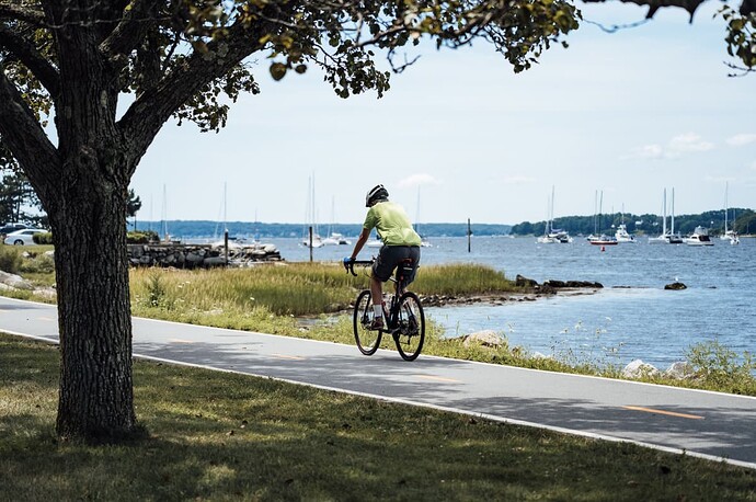 5.East Bay Bike Path